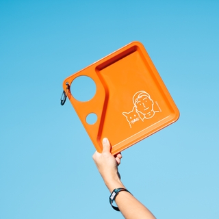 用鴨川，把京都放口袋（書＋旅男與貓托盤限量版）