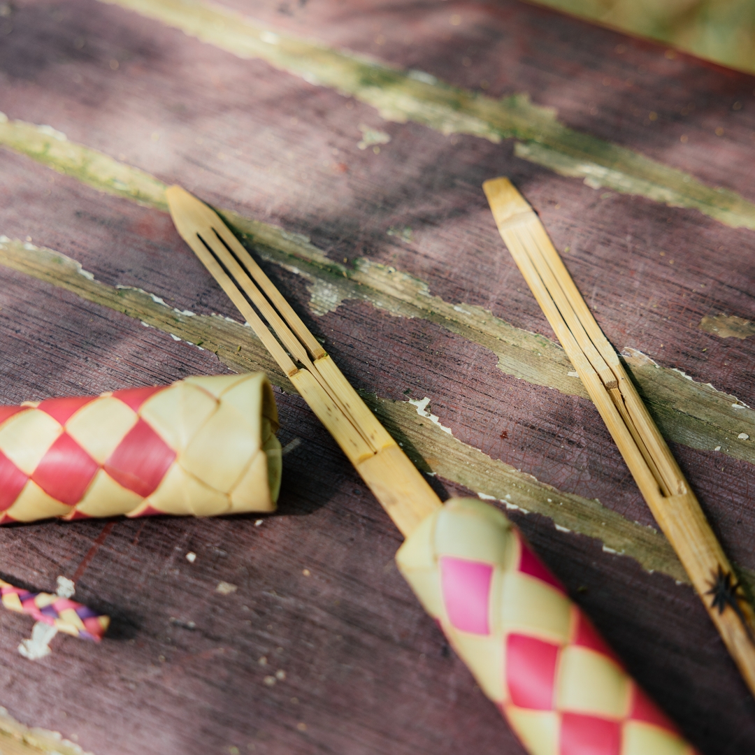 柬埔寨口簧琴 / Angkuoch / អង្គួច