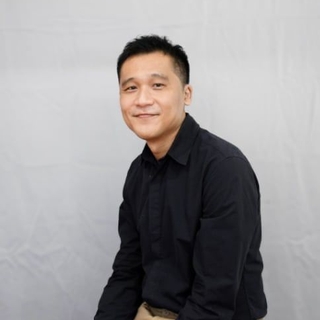李律