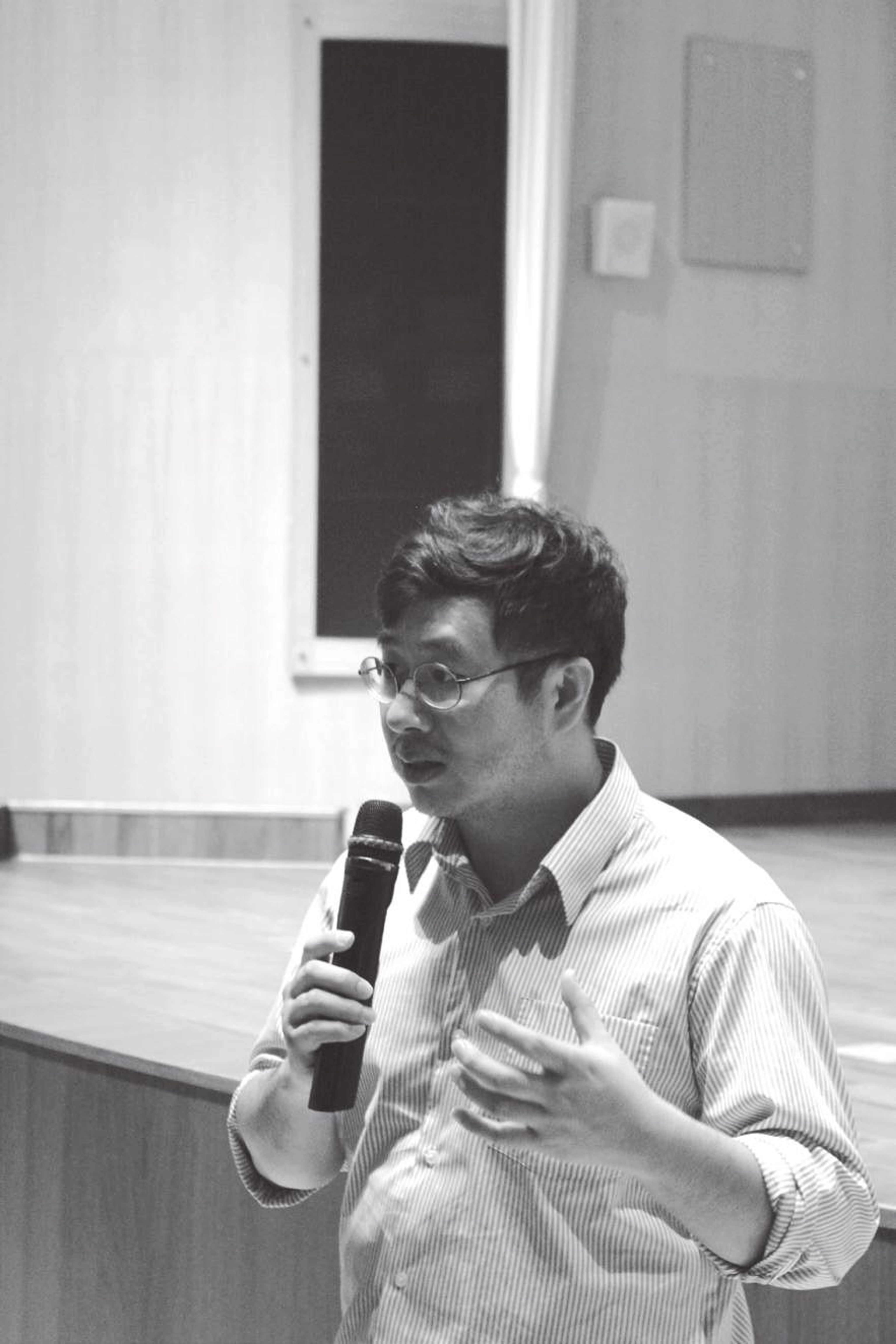 <p><span style="background-color: transparent;">吳漢中於台灣文學館演講介紹世界設計之都理念</span></p>