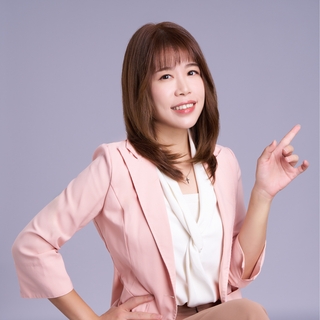 鍾曉雲 Monica