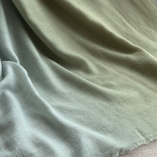 雨後森林_手工純羊絨圍巾 (現貨)