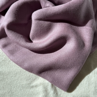 奶霜紫_手工純羊絨圍巾 (現貨)