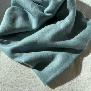 冰川藍_手工純羊絨圍巾 (現貨)