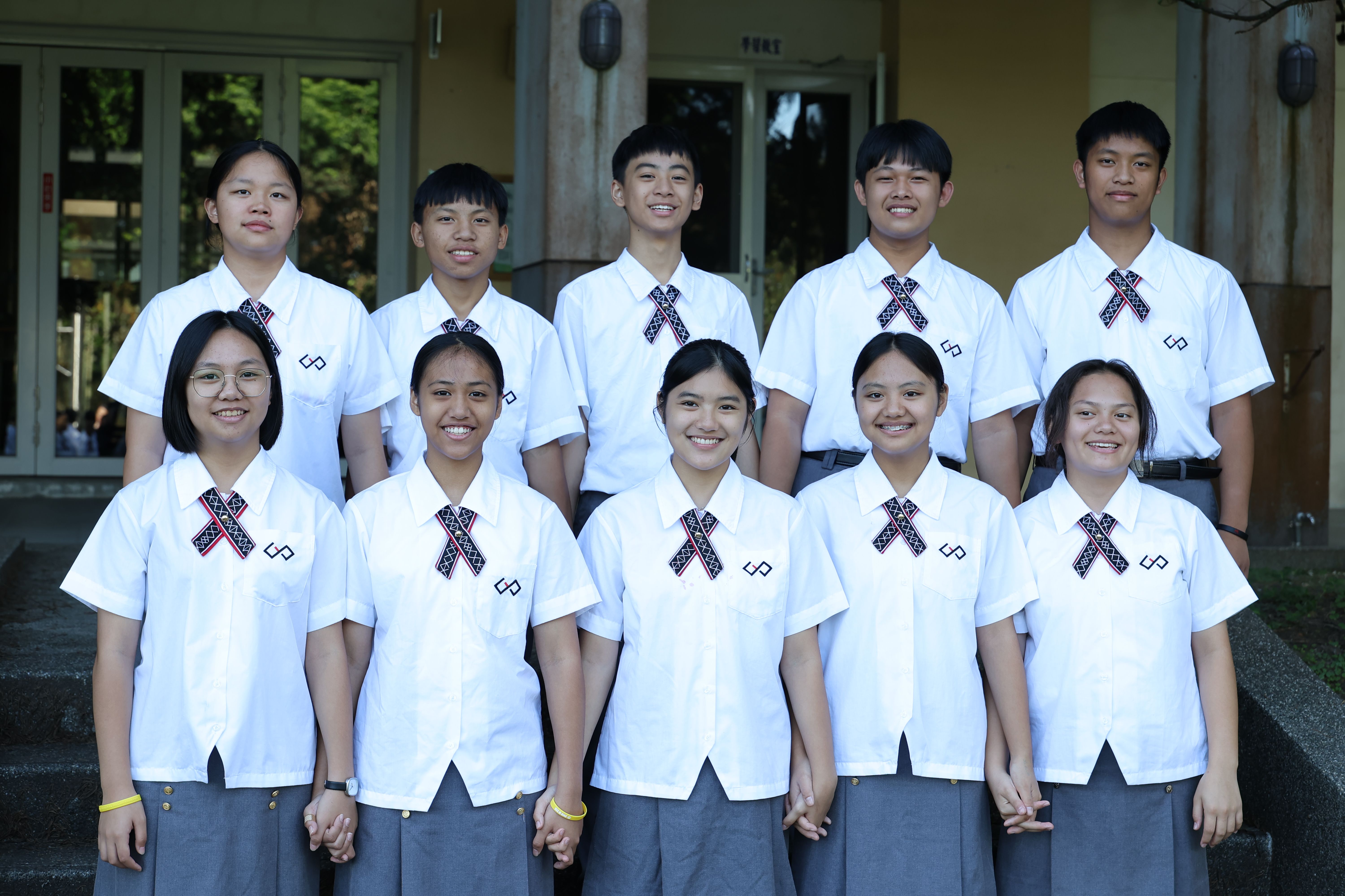<p><strong>國中三年級</strong></p>
